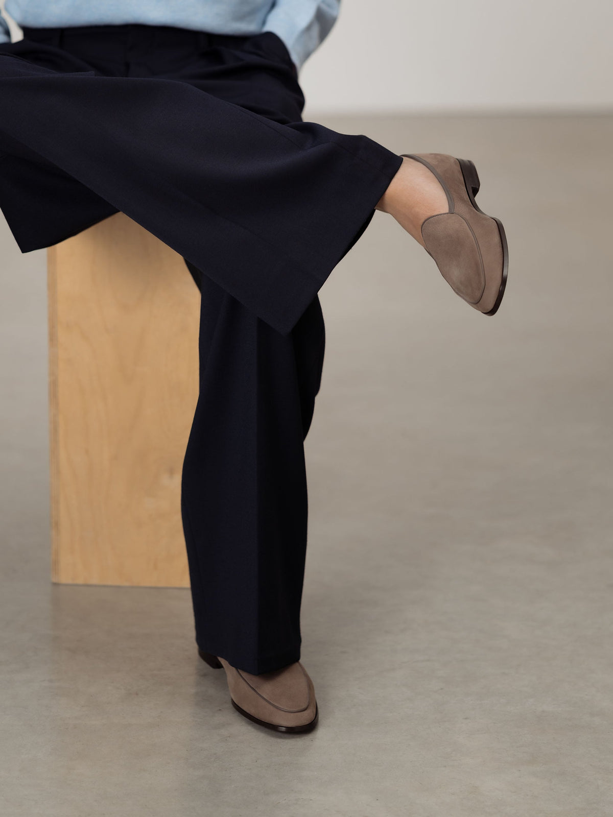 The Belgian Loafer - Taupe Nubuck - Unlined